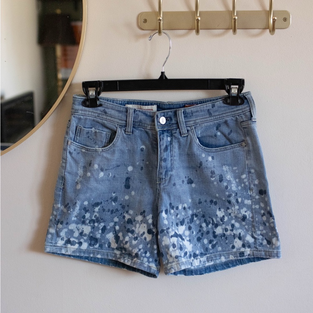 Denim Paint-Splatter Women’s Shorts - Light Blue